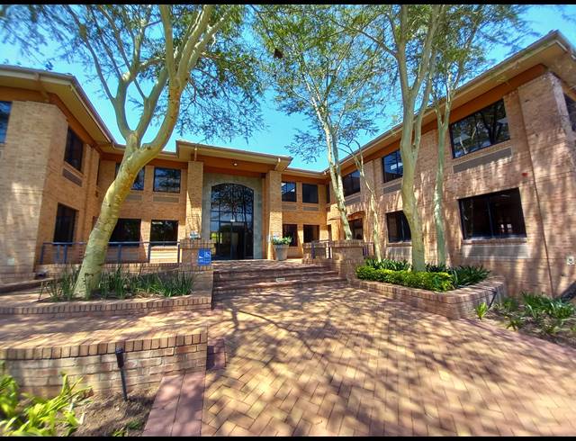 210M² OFFICE TO LET IN BRYANSTON